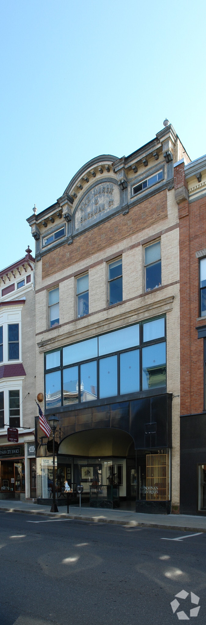 551 Warren St, Hudson, NY for sale Primary Photo- Image 1 of 1