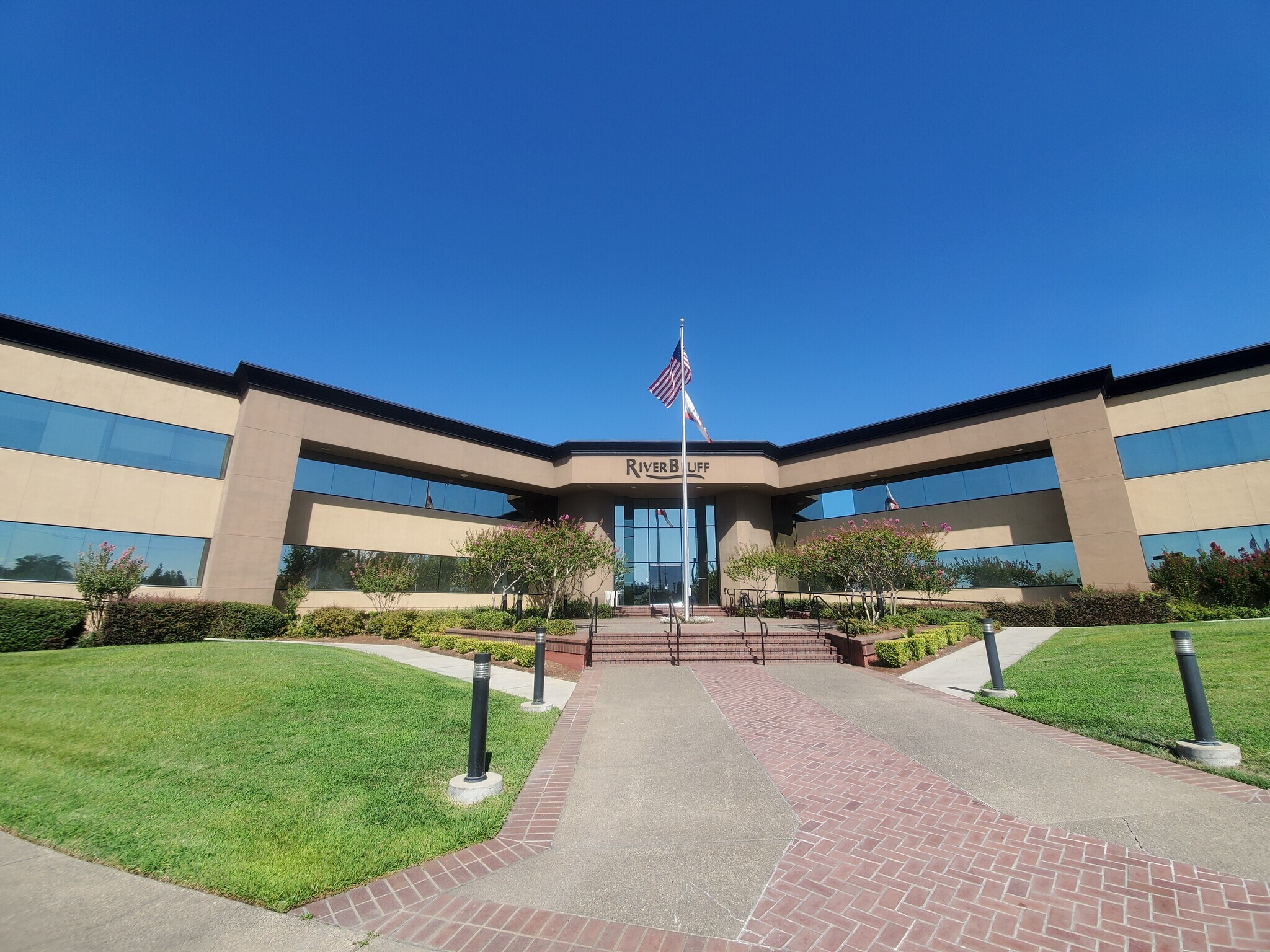 364 Knollcrest, Redding, CA for sale Building Photo- Image 1 of 1