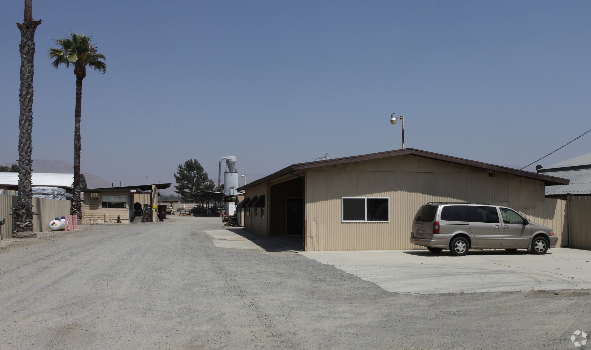 400 N Main St, Riverside, CA for sale Primary Photo- Image 1 of 1