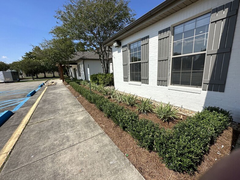 19850 Old Scenic Hwy, Zachary, LA 70791 Office/Medical for Lease