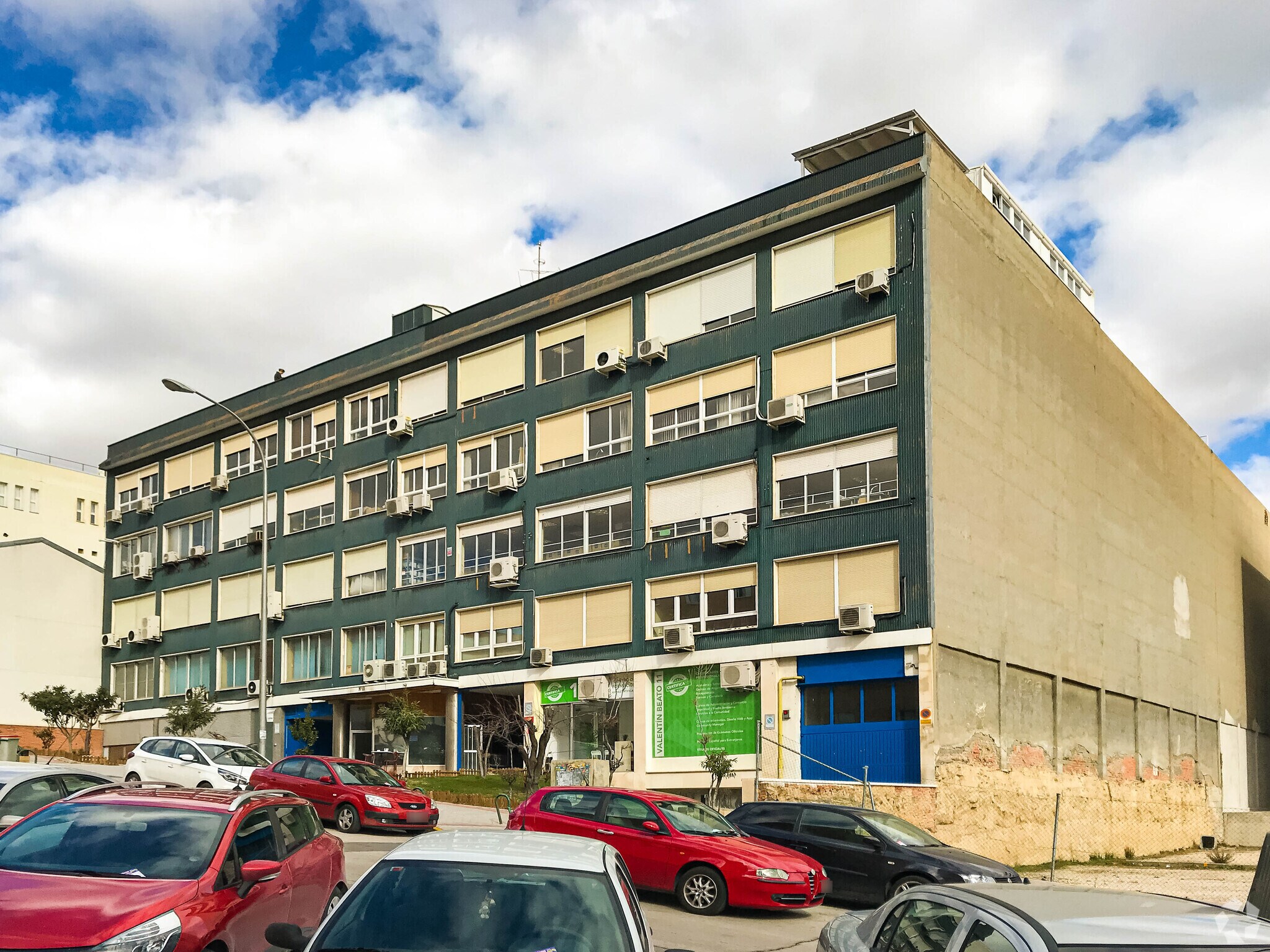 Calle Valentín Beato, 11, Madrid, Madrid for sale Primary Photo- Image 1 of 1