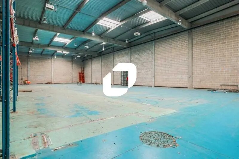 Flex in Le Blanc-Mesnil for lease - Interior Photo - Image 3 of 7