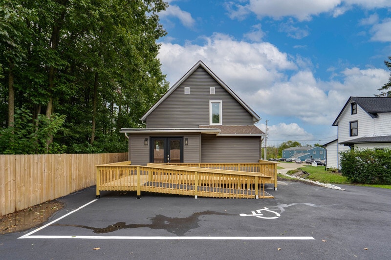 8327 Cleveland Ave NW, North Canton, OH for sale - Building Photo - Image 2 of 12