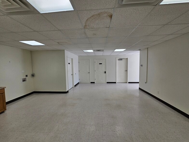 1650 Vision Dr, Abilene, TX for lease - Interior Photo - Image 3 of 18