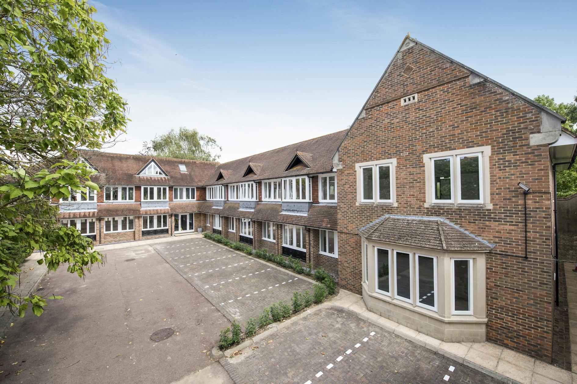 Church Rd, Thame for lease Building Photo- Image 1 of 9