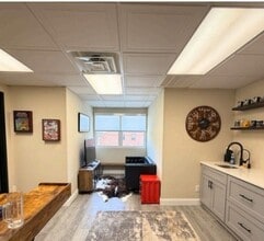 107 Fountain Brook Cir, Cary, NC for lease Building Photo- Image 1 of 3