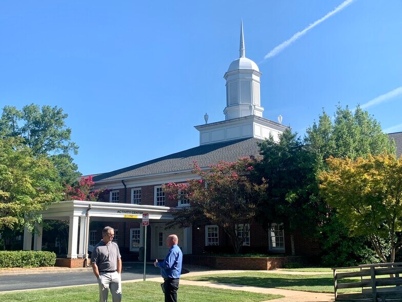 4921 Randolph Rd, Charlotte, NC for sale - Primary Photo - Image 1 of 1