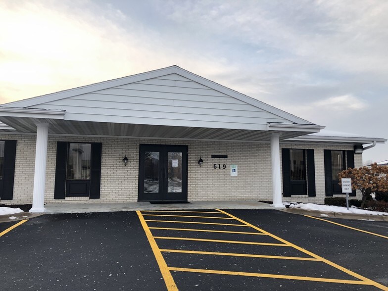 619 N Lynndale Dr, Appleton, WI 54914