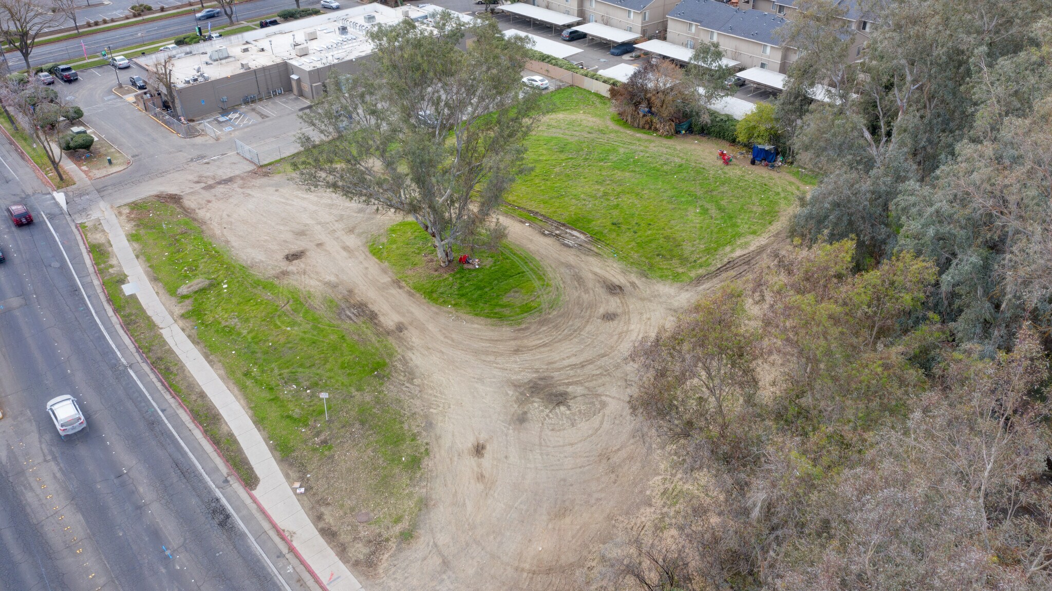 3351 R St, Merced, CA for sale Building Photo- Image 1 of 1