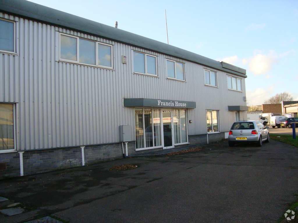 Wrexham Rd, Basildon for sale Primary Photo- Image 1 of 1