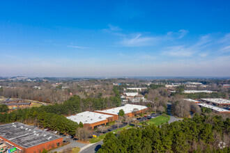 1801 W Oak Pky, Marietta, GA - aerial  map view