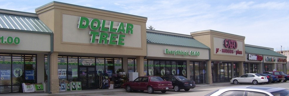 301-335 E 31st St S, Newton, IA for lease - Primary Photo - Image 1 of 1