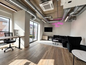 2B Theobald St, Borehamwood for lease Building Photo- Image 1 of 7