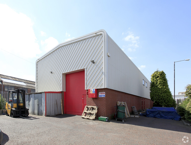 1 Westbrook Rd, Manchester for lease - Primary Photo - Image 1 of 2