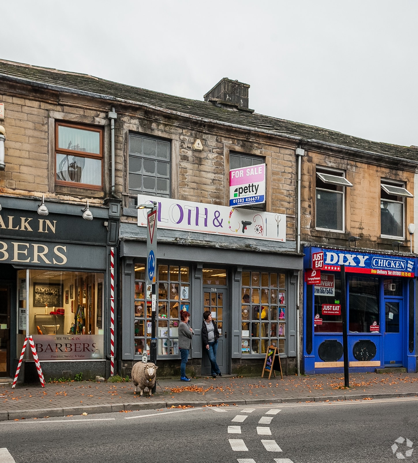 713 Bacup Rd, Rossendale for sale Primary Photo- Image 1 of 1