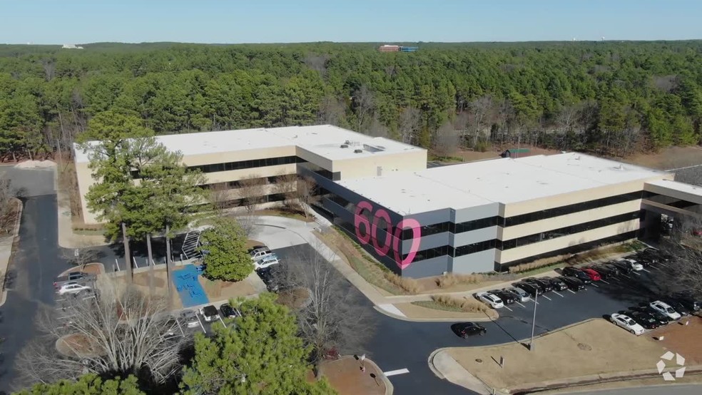 600 Park Offices Dr, Durham, NC for lease - Aerial Video - Image 2 of 56