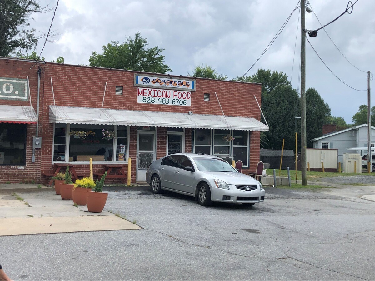 142 Hoopers Creek 1, Fletcher, NC 28732