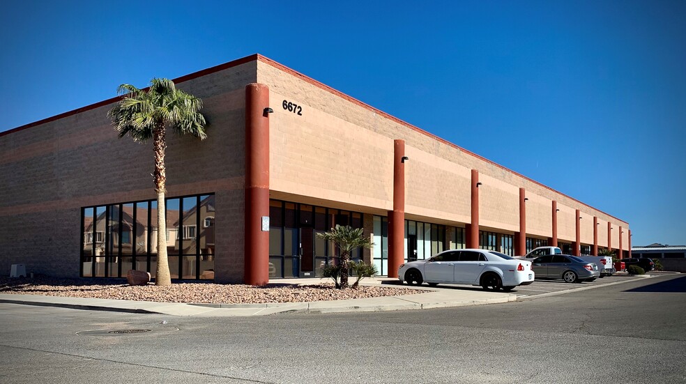 6672 Boulder Hwy, Las Vegas, NV for lease - Building Photo - Image 1 of 7