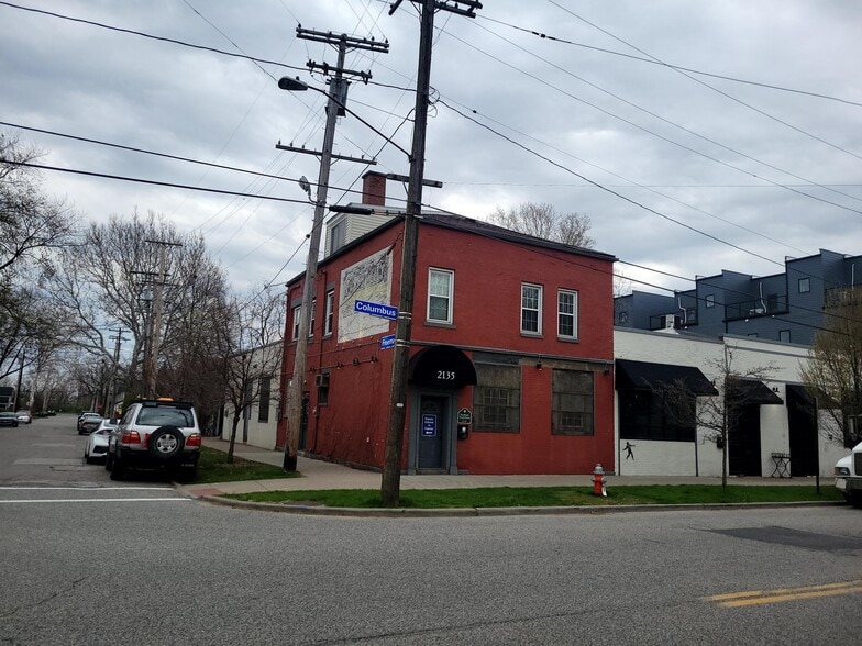 2135 Columbus Rd, Cleveland, OH for sale - Building Photo - Image 2 of 13