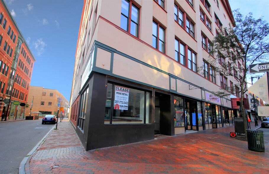 554-562 Congress St, Portland, ME for lease - Building Photo - Image 1 of 6