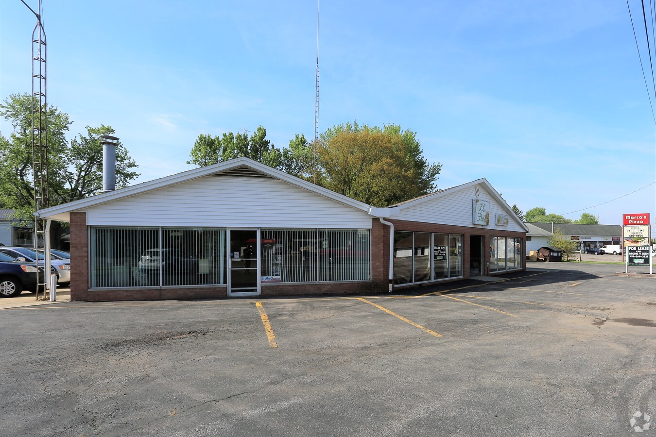 894-896 Ashland Rd, Mansfield, OH 44905 | LoopNet