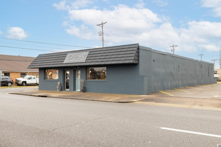1200 Broadway St, Paducah, KY for sale - Building Photo - Image 1 of 36