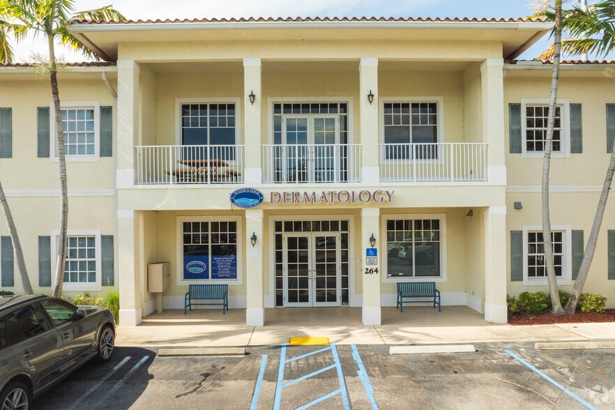 264 NW Peacock Blvd, Port Saint Lucie, FL for lease - Building Photo - Image 2 of 4