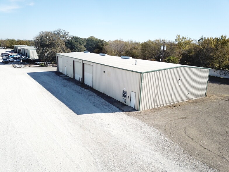 2141 Collins Rd, Denton, TX for lease - Building Photo - Image 1 of 2