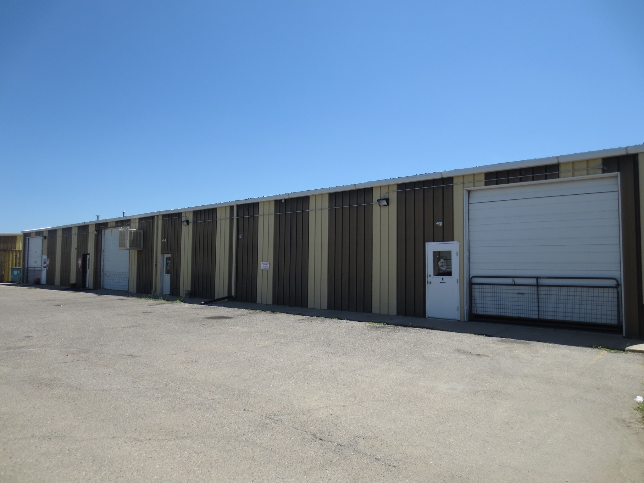 1409 E Olive Ct, Fort Collins, CO for lease Building Photo- Image 1 of 10