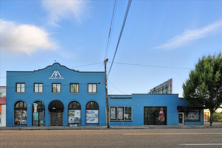 2975 NE Sandy Blvd, Portland, OR for sale - Building Photo - Image 1 of 72