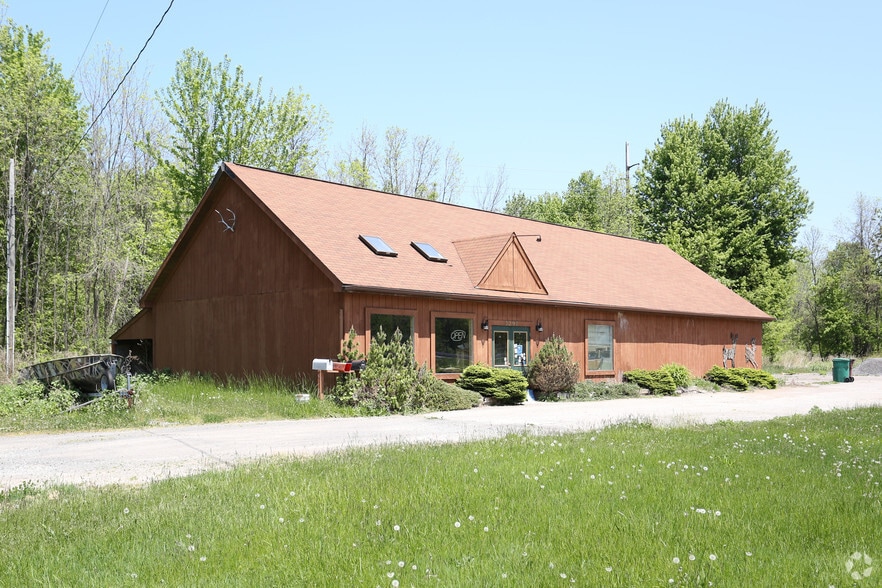 2287 State Route 104, Ontario, NY for sale - Primary Photo - Image 1 of 1