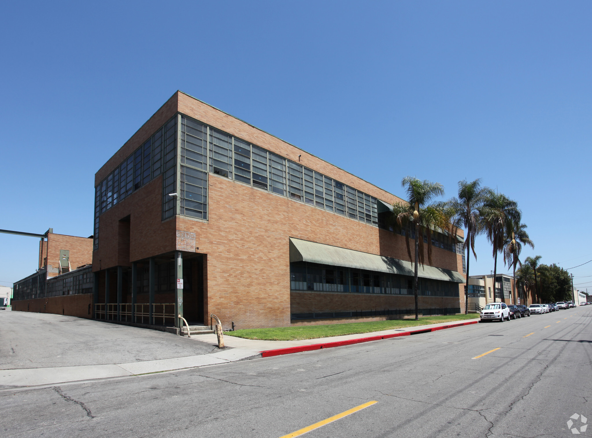 2331-2331 E 49th St, Vernon, CA for sale Primary Photo- Image 1 of 1