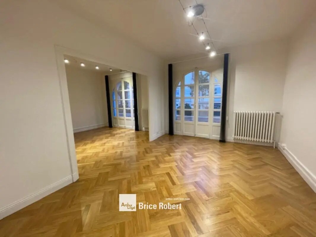 62 Rue Duquesne, Lyon for sale Interior Photo- Image 1 of 11
