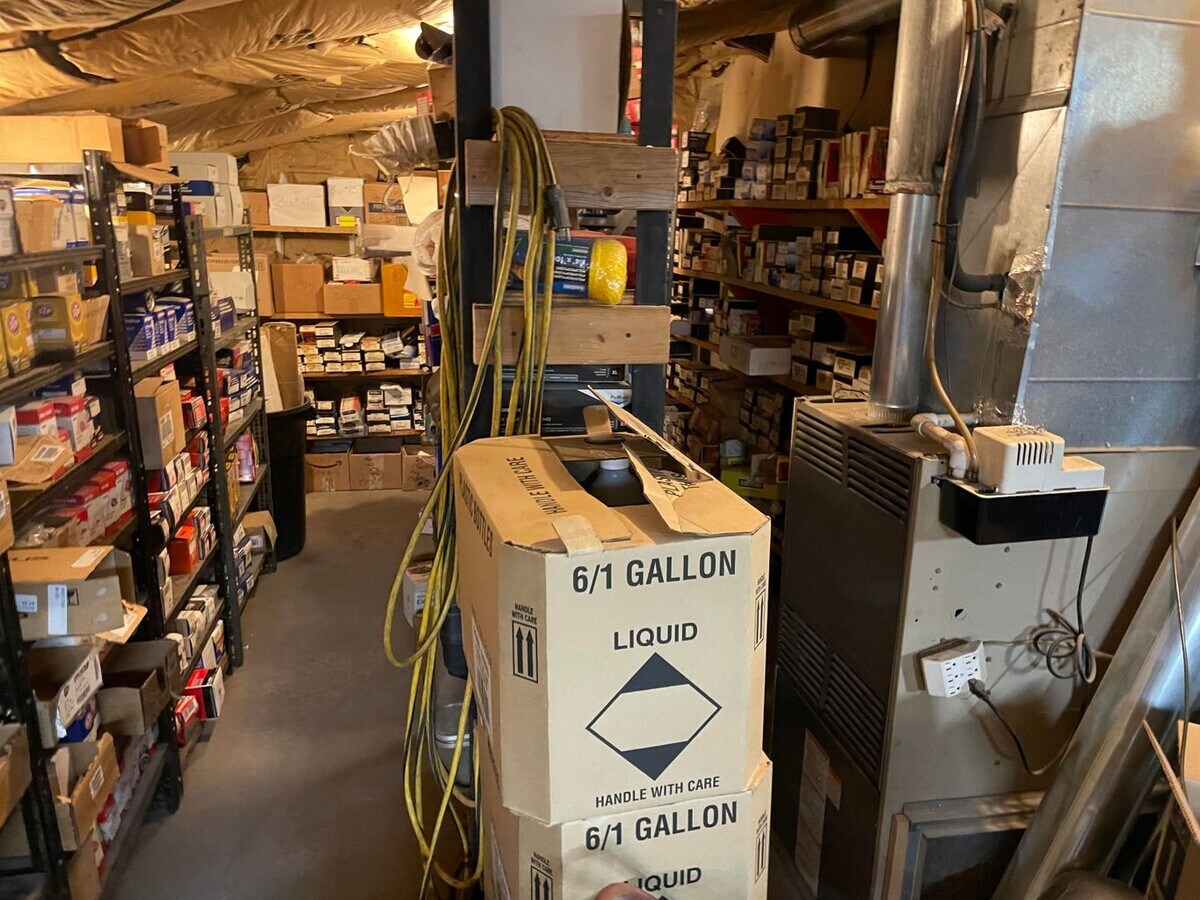 1109 E Bertrand Rd, Niles, MI 49120