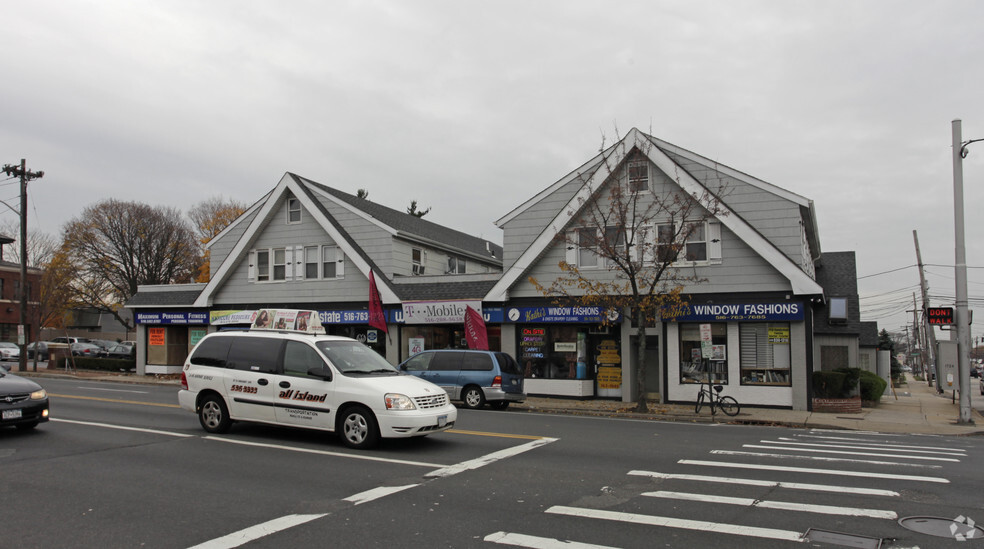 526-532 Merrick Rd, Rockville Centre, NY for sale - Building Photo - Image 1 of 1