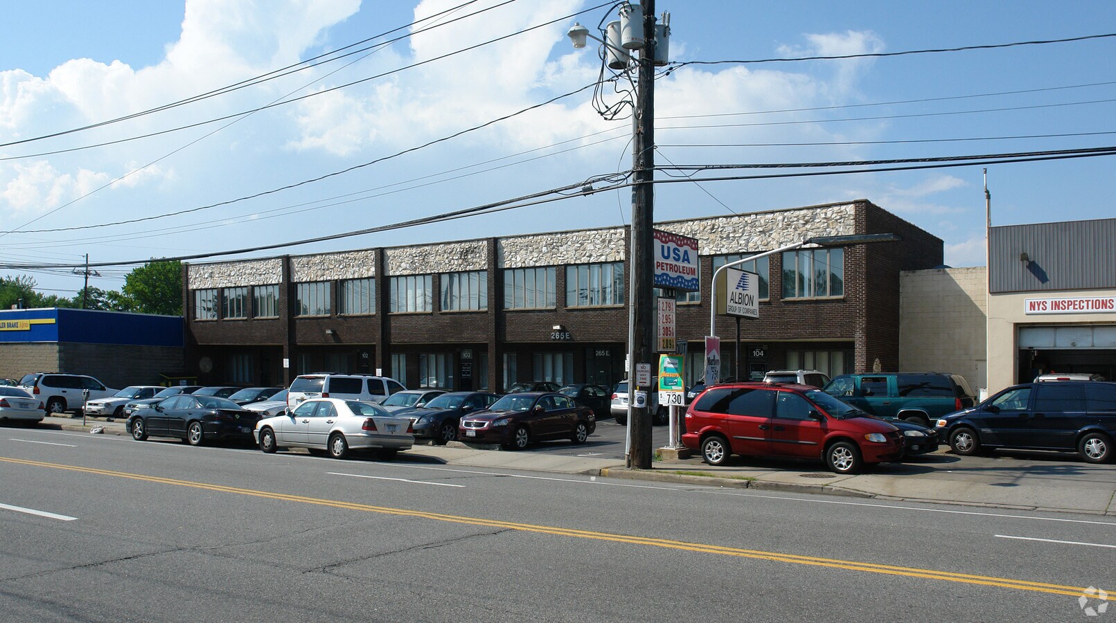 265 E Merrick Rd, Valley Stream, NY 11580