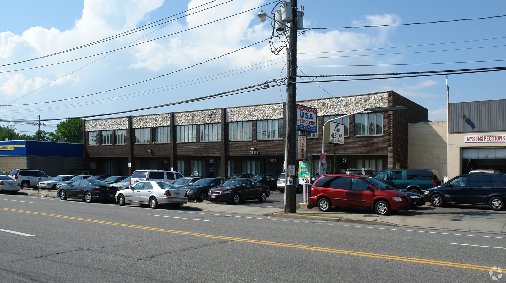 265 E Merrick Rd, Valley Stream, NY 11580