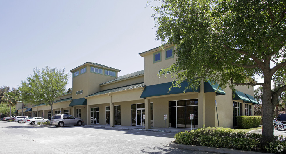 658 W Indiantown Rd, Jupiter, FL for lease - Primary Photo - Image 3 of 4