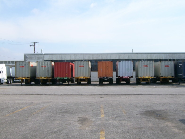 5701 W Ogden Ave, Cicero, IL for lease - Building Photo - Image 3 of 3