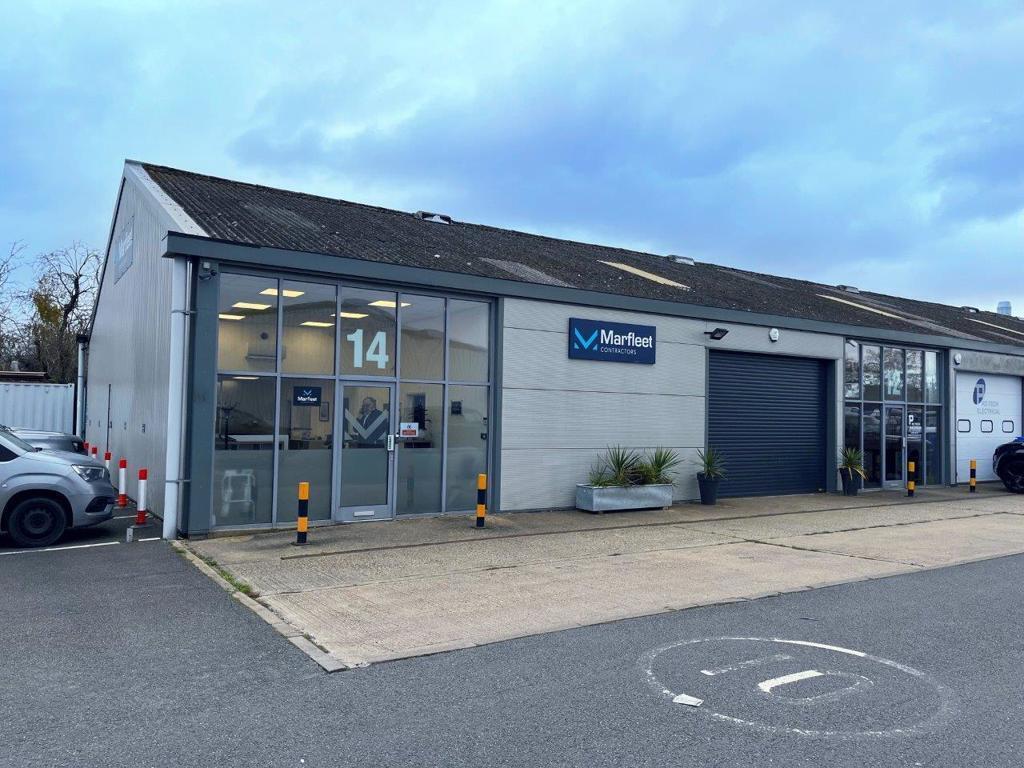 Peartree Rd, Stanway for lease Building Photo- Image 1 of 11