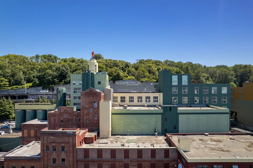 3100 Airport Way S, Seattle, WA for lease - Building Photo - Image 1 of 9