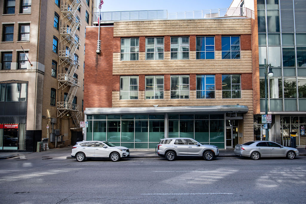 111 W 6th St, Austin, TX for lease Primary Photo- Image 1 of 2