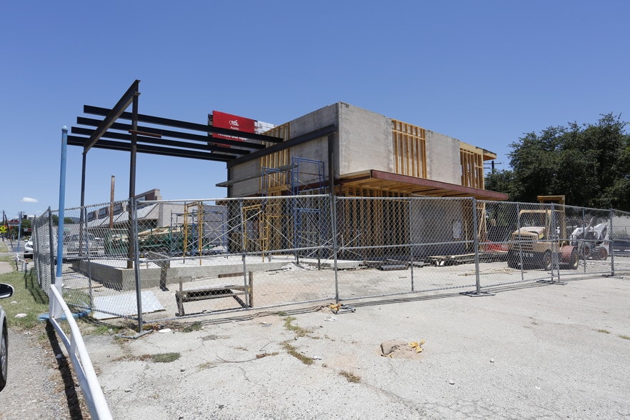 5303 Burnet Rd, Austin, TX for sale - Construction Photo - Image 3 of 7