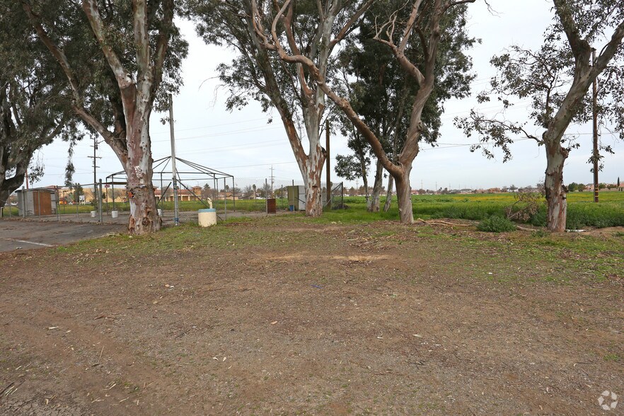 NEC Hwy 152 & Ward Rd, Los Banos, CA for sale - Primary Photo - Image 1 of 1