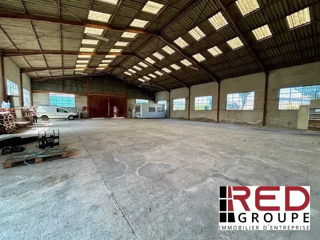 Industrial in Gardanne for lease - Building Photo - Image 2 of 5