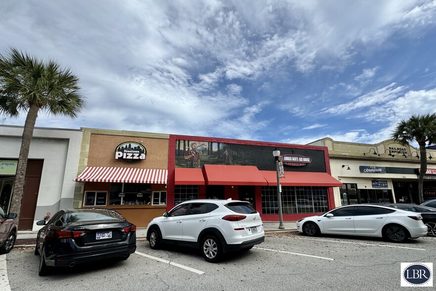 918 E New Haven Ave, Melbourne, FL for lease - Primary Photo - Image 1 of 9