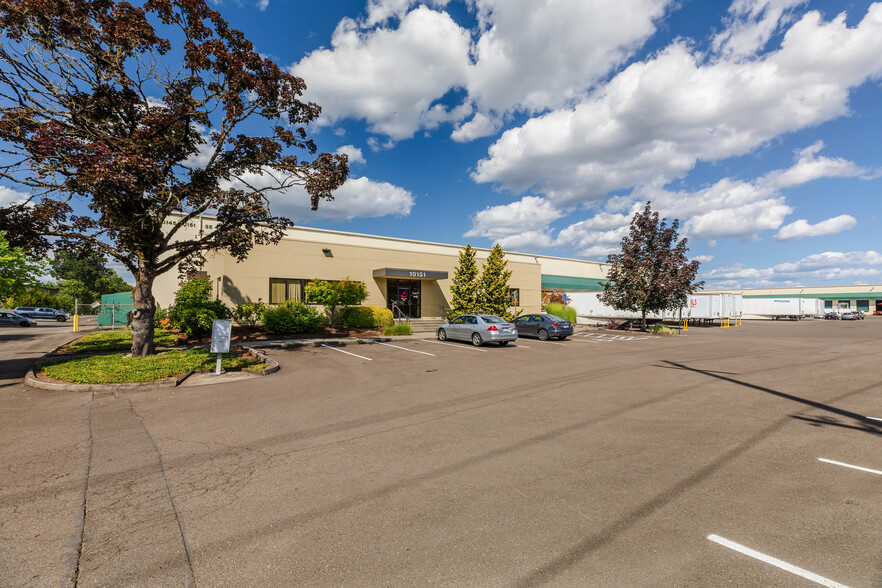 10145 SE Jennifer St, Clackamas, OR for lease - Building Photo - Image 3 of 7