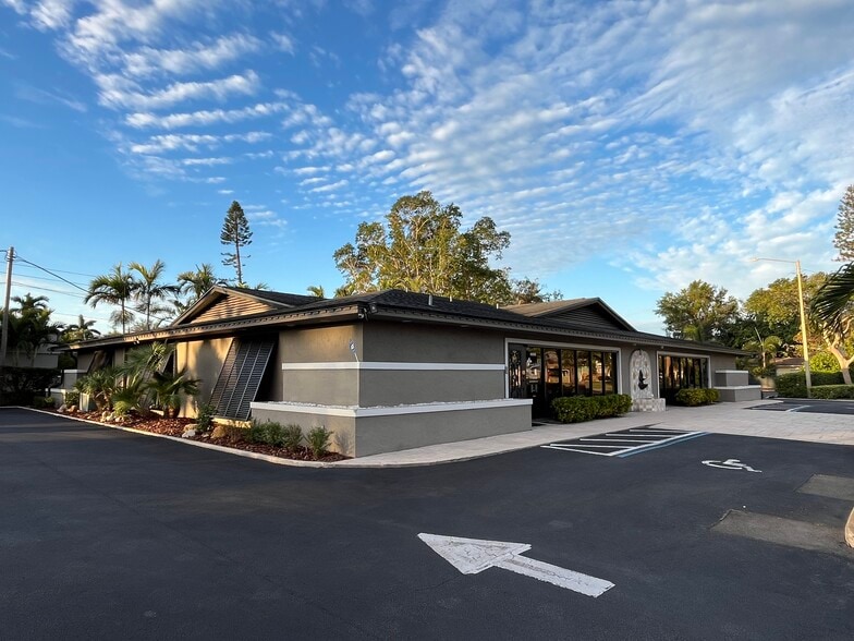 6600 10th Ave N, Saint Petersburg, FL for sale - Building Photo - Image 2 of 23