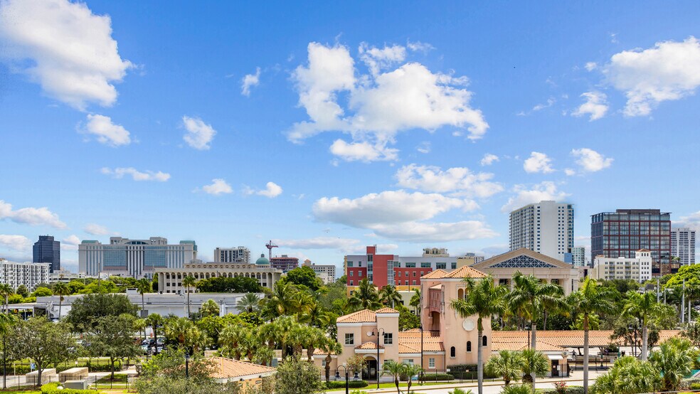 250 S Australian Ave, West Palm Beach, FL 33401 One Clearlake