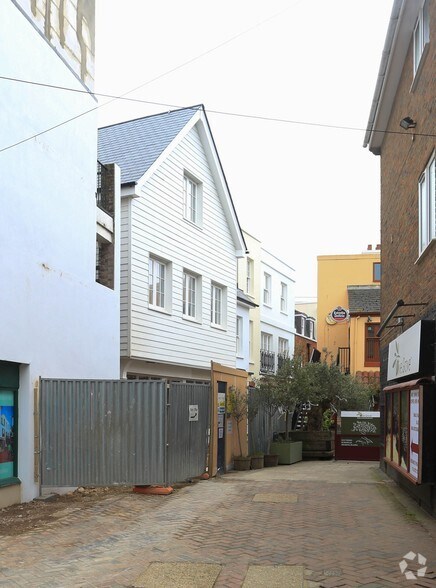 Hanningtons Ln, Brighton for sale - Primary Photo - Image 1 of 1